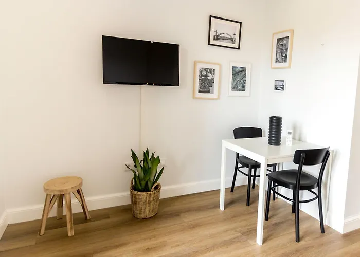 Guest H4u - Bonfim Heroismo * Porto