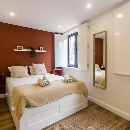 Guest H4u - Bonfim Heroismo Apartmán