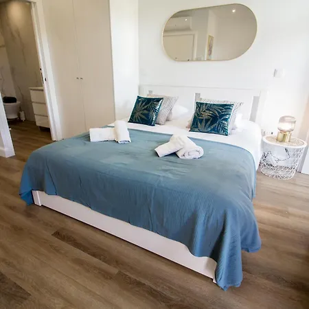 Guest H4u - Bonfim Heroismo * ポルト