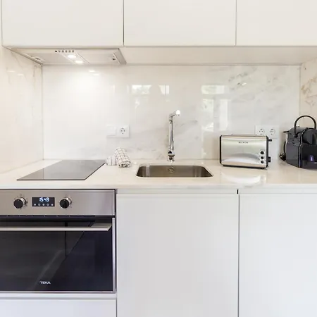 Guest H4u - Bonfim Heroismo アパート