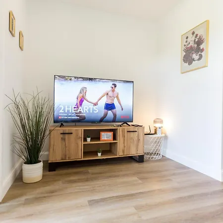 Guest H4u - Bonfim Heroismo アパート