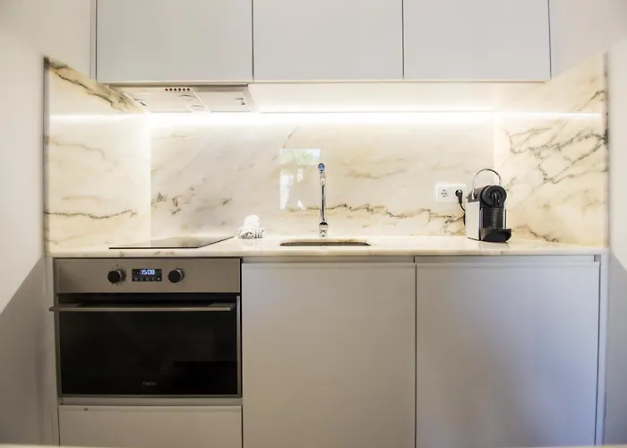 Guest H4u - Bonfim Heroismo Apartment *